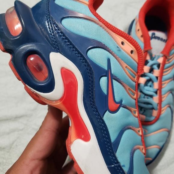 Nike Air Max Plus GS Blue Orange Size 5.5y - Picture 6 of 9